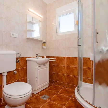 & Spanjol Gasthuis Palit