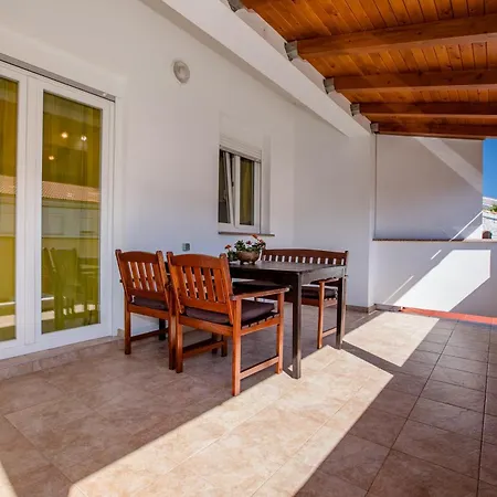 & Spanjol Gæstehus 4*