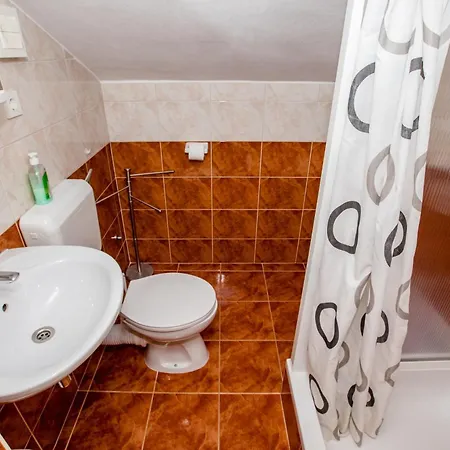 Gostinjska kuća & Spanjol 4*