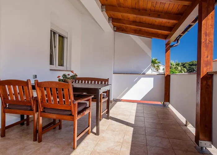 Pensionat & Spanjol 4*