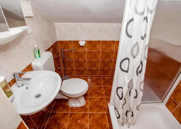 Pensionat & Spanjol 4*